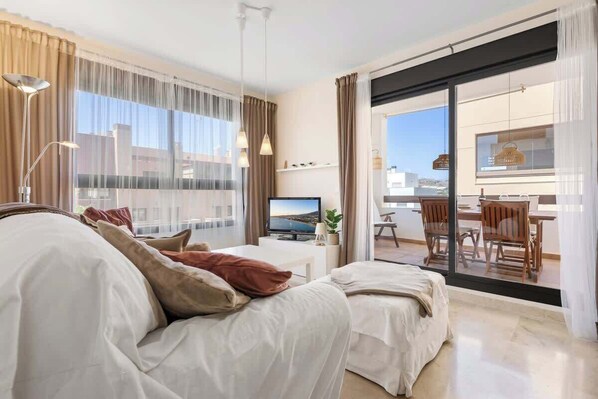 Téléviseur connecté, bureau