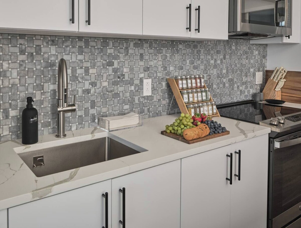 Boutique 2BR Retreat
