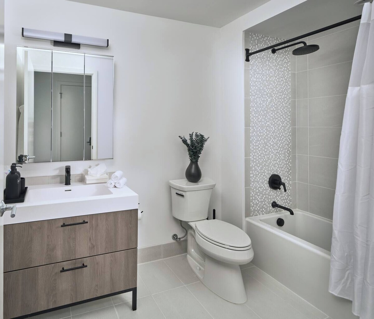 Photo 18 of Boutique 2BR Retreat