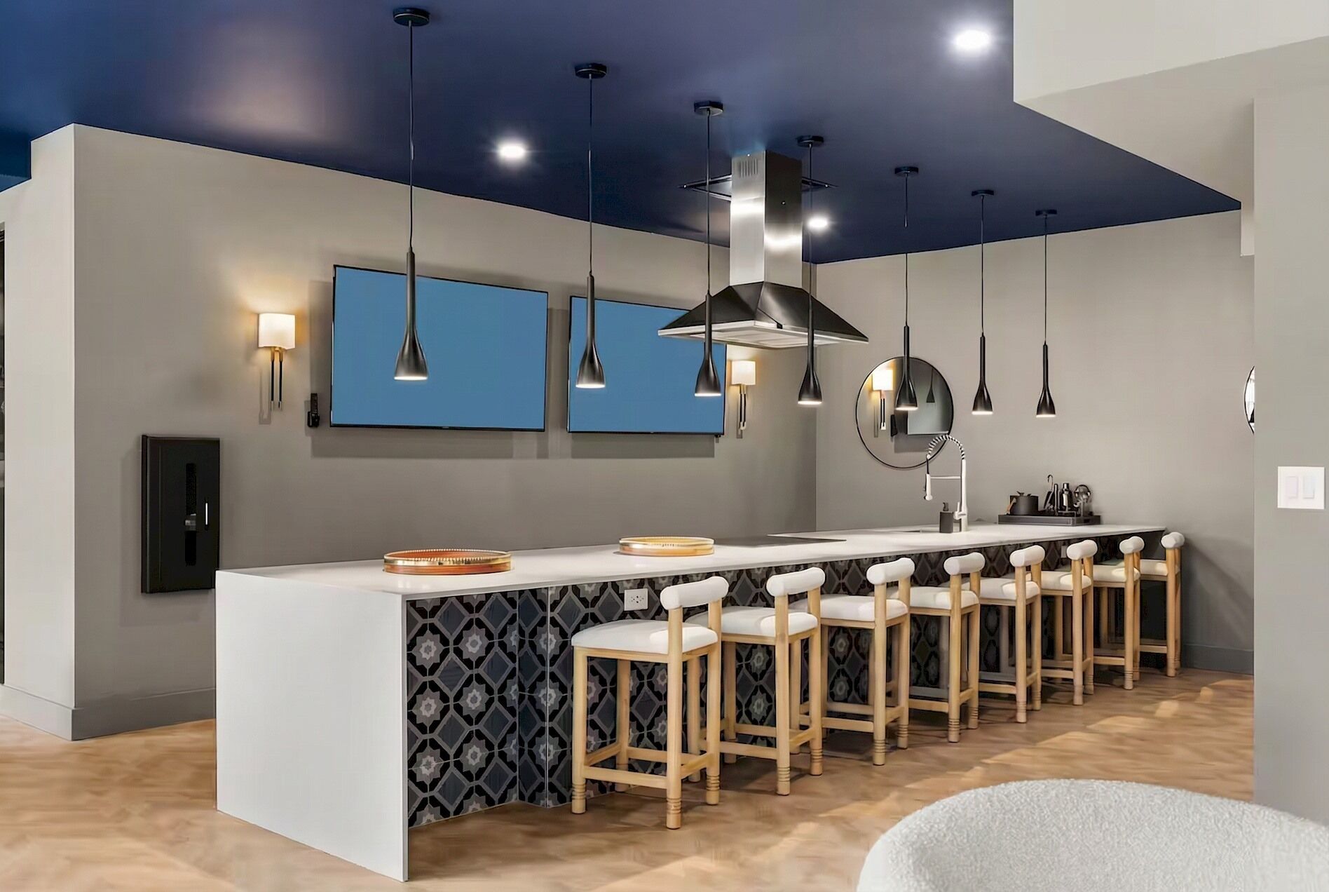 Bar (in der Unterkunft)