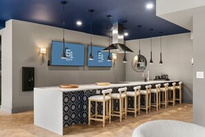 Bar (en la propiedad)