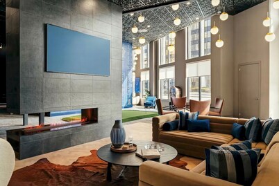 Designer 1BR | Gym, Parking