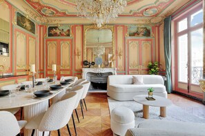 Dining - One-of-a-Kind Sumptuous Home near Parc Monceau (Paris)