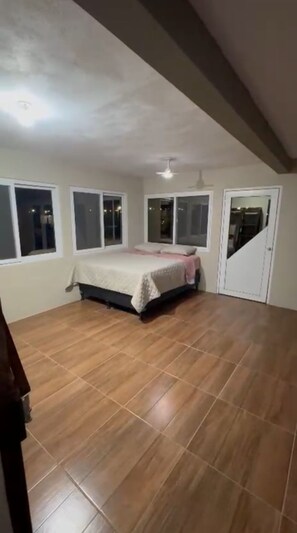 4 chambres, accès Internet, draps fournis