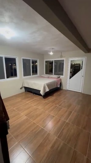 4 chambres, accès Internet, draps fournis