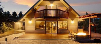 Prineville Reservoir Lake House: Boat Pkg, Kayaks, Paddle Boards, & Beach Access