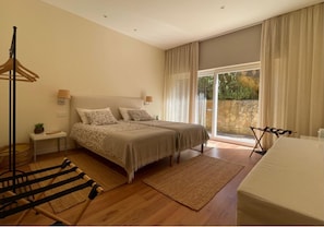 Kamar Triple | Wi-Fi gratis dan seprai linen