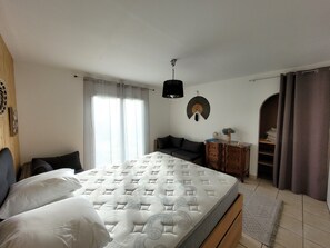 2 bedrooms, free WiFi