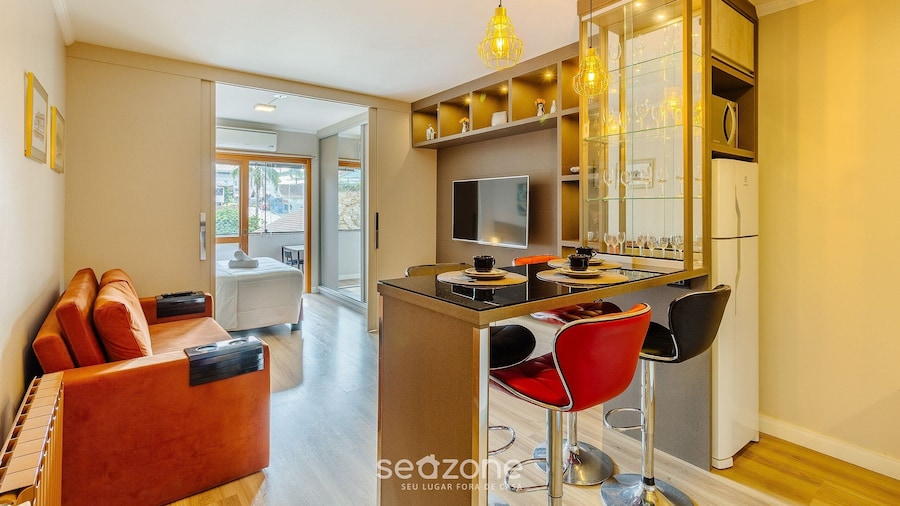 Units in Building With Swimming Pool in Gramado - MDC