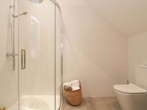 Shower - 2 The Old School House (Dartmouth)