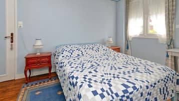 1 habitación, wifi y ropa de cama