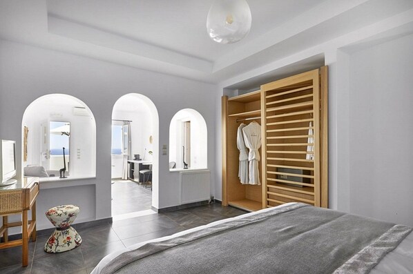 1 chambre, coffres-forts dans les chambres, fer et planche à repasser