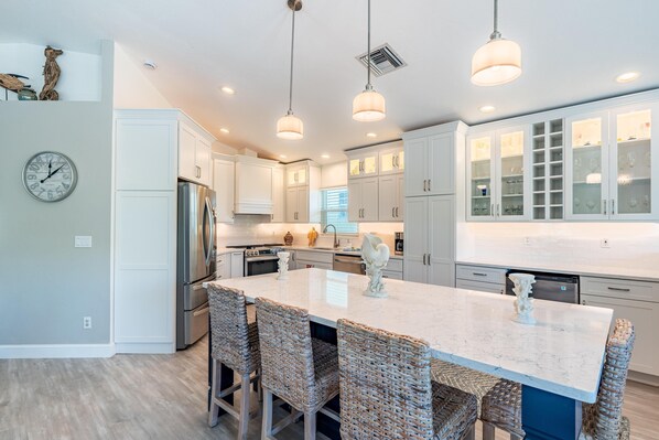 House, Multiple Beds (Sea Glass) | Private kitchen - Sea Glass (Fort Myers Beach)