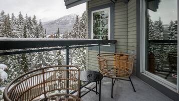 House, Multiple Beds, Patio, Mountain View (Bluebird at The Lynx) | View from room