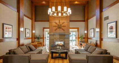 Crystal Suite at Glacier Lodge