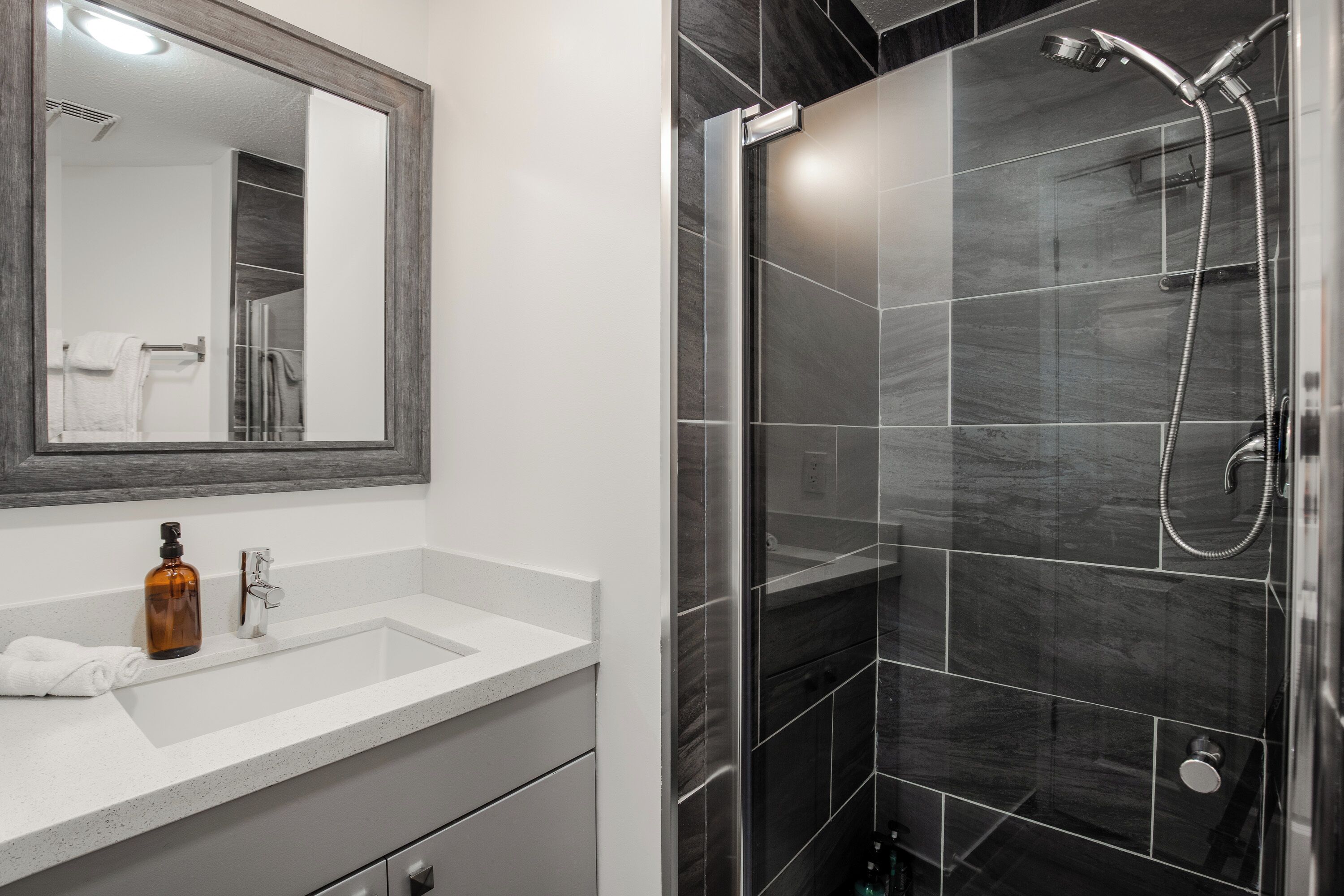 Condo, Multiple Beds, Pool Access, Mountain View (lute Escape at Greystone Lodge) | Bathroom | Towels