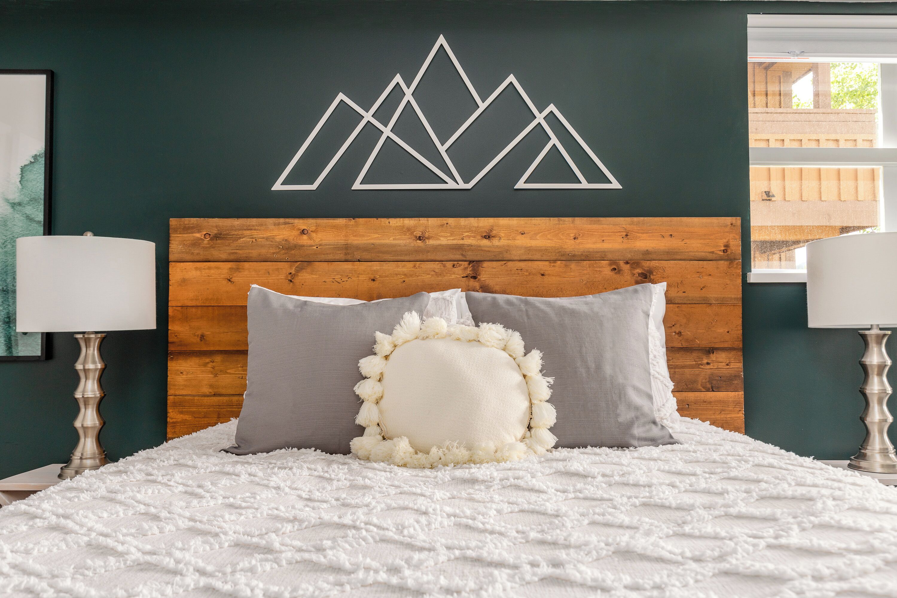 Condo, 1 Queen Bed with Sofa bed, Hot Tub, Mountain View (Misty Mountain at Marketplace Lodge) | 1 bedroom, individually decorated, individually furnished, bed sheets
