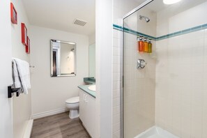Apartment, Multiple Beds, Hot Tub, Mountain View (Mountain View Suite at Marketplace Lo) | Bathroom | Towels - Mountain View Suite at Marketplace Lodge (Whistler)
