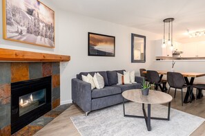 Apartment, Multiple Beds, Hot Tub, Mountain View (Mountain View Suite at Marketplace Lo) | Living area - Mountain View Suite at Marketplace Lodge (Whistler)