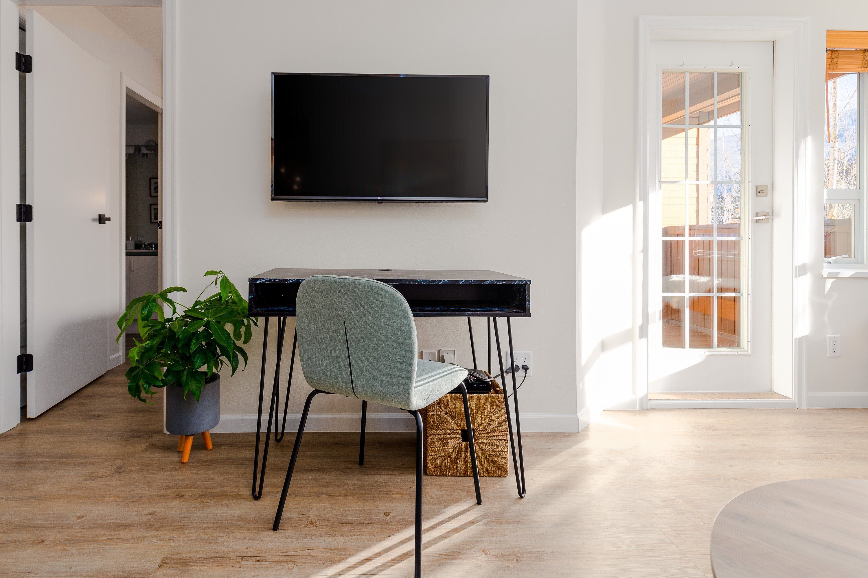 Appartement, Plusieurs lits, baignoire à remous (Mountain View Suite at Marketplace Lo) | Intérieur
