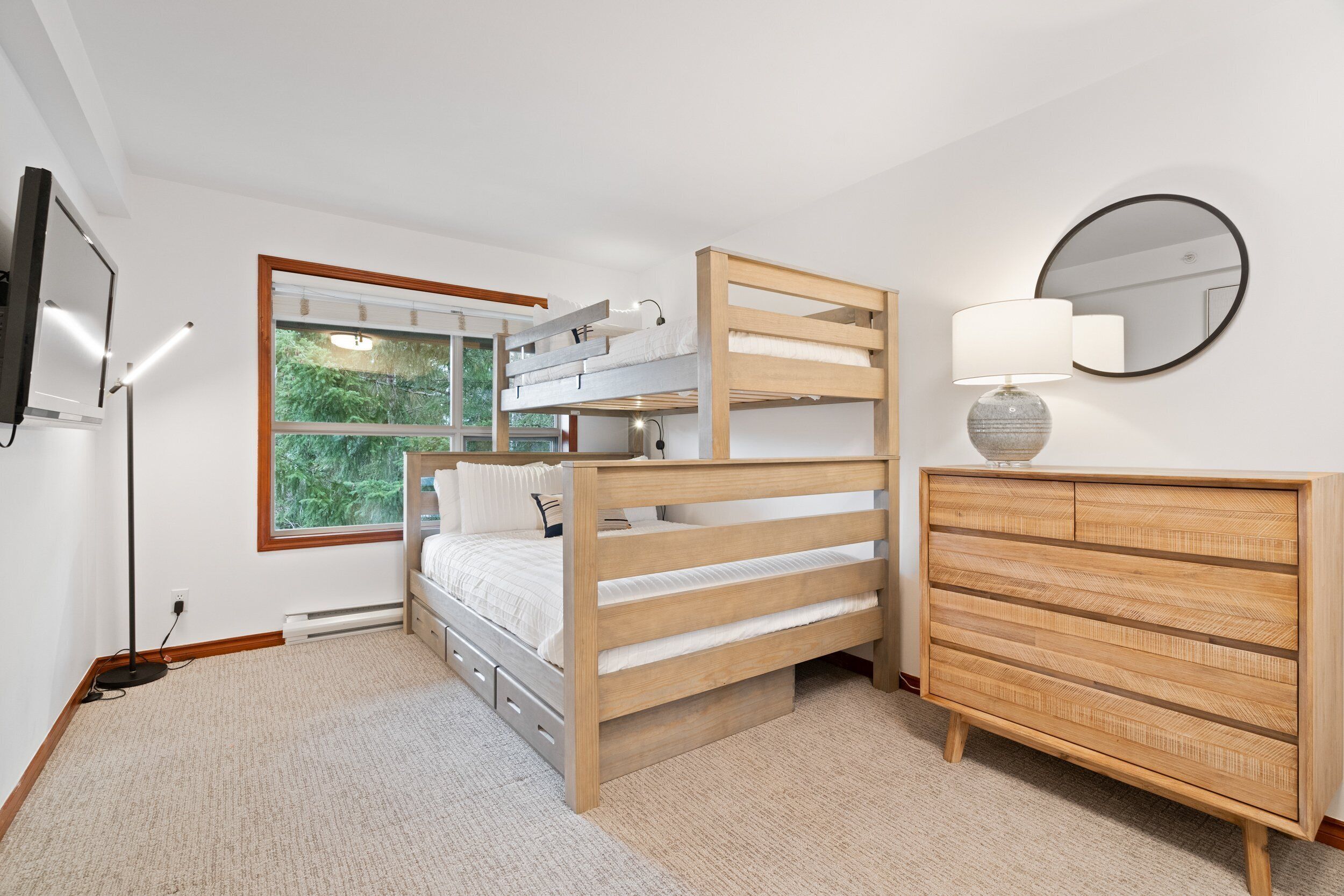 Apartemen, Beberapa Tempat Tidur, akses ke kolam renang (Powder Peak at the Aspens) | 2 kamar tidur dan didekorasi berbeda-beda