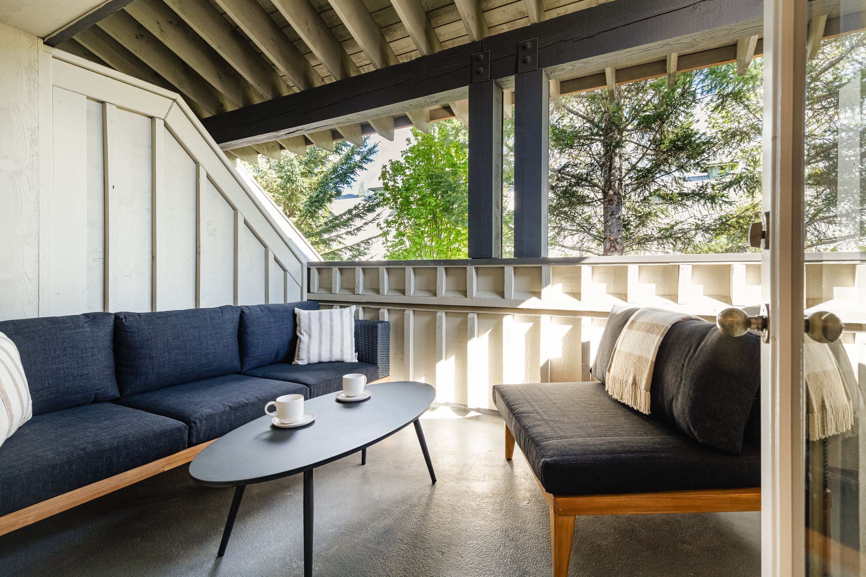 House, Multiple Beds, Patio, Mountain View (Summit View at The Lagoons) | Living area