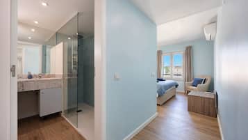 2 chambres, fer et planche Ă  repasser, Wi-Fi, draps fournis