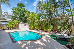 Pool - West Palm Beach Oasis | Private Pool Retreat & Open Air Lounge | King Bed & 2 Queen Beds | Grill | TheLiliPad (West Palm Beach)