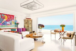 Smart-TV, Tischfußball, Stereoanlage