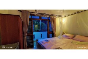 1 chambre, accès Internet, draps fournis