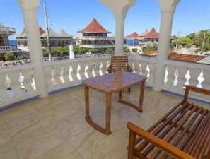 Outdoor dining - A Rooftop View, Comfort & Event-Ready Spaces - #01 &02 (Negril)
