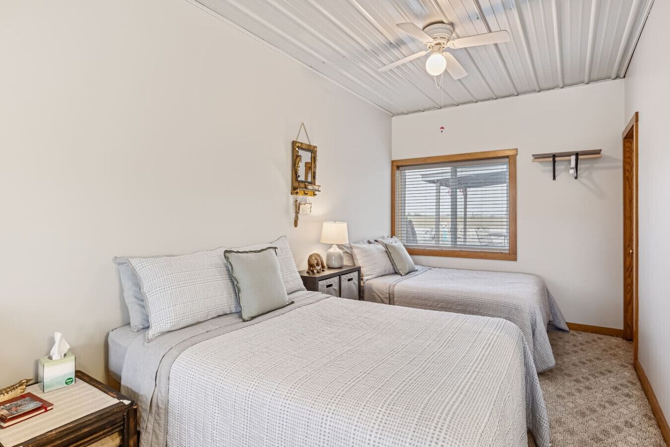 1 Schlafzimmer, Schreibtisch, WLAN, Bettwäsche