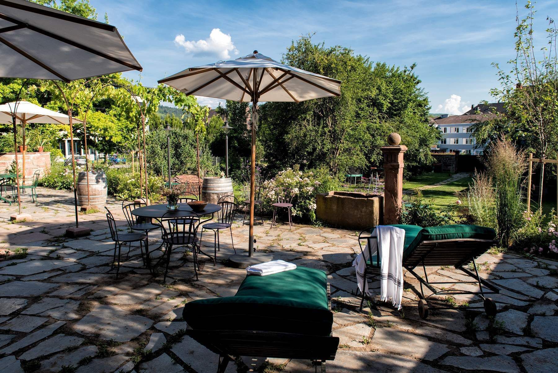 ลานระเบียง/นอกชาน