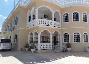 Extérieur