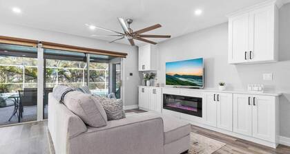 Cape Coral Waterfront Retreat | Pool, Dock & Outdoor Lounge