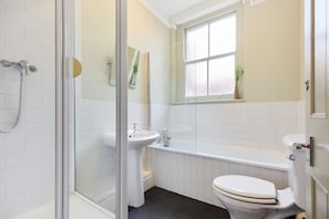 Appartamento, balcone | Bagno