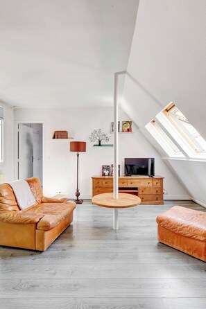Smart TV, offices