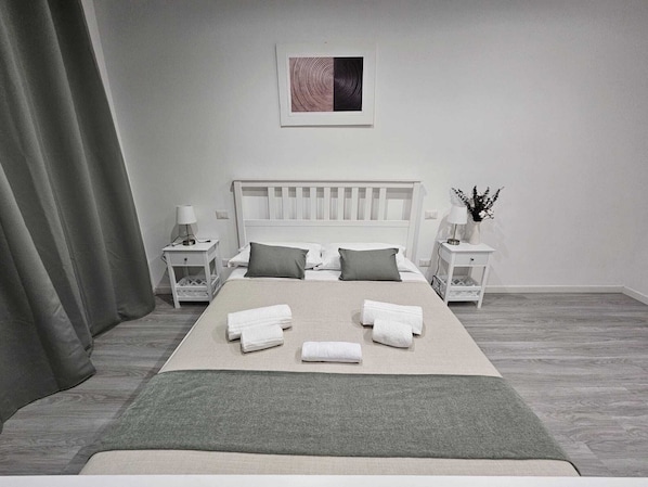 Chambre Double (2 Bedrooms) | 2 chambres, draps fournis