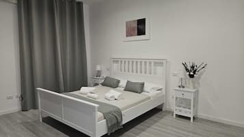 Double Room (2 Bedrooms) | 2 bedrooms, bed sheets