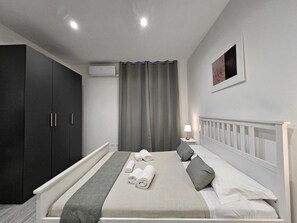 Comfort House, 1 Bedroom (2 Bedrooms) | Interior