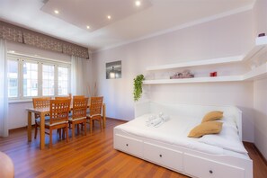 Apartment | 2 bedrooms, free WiFi