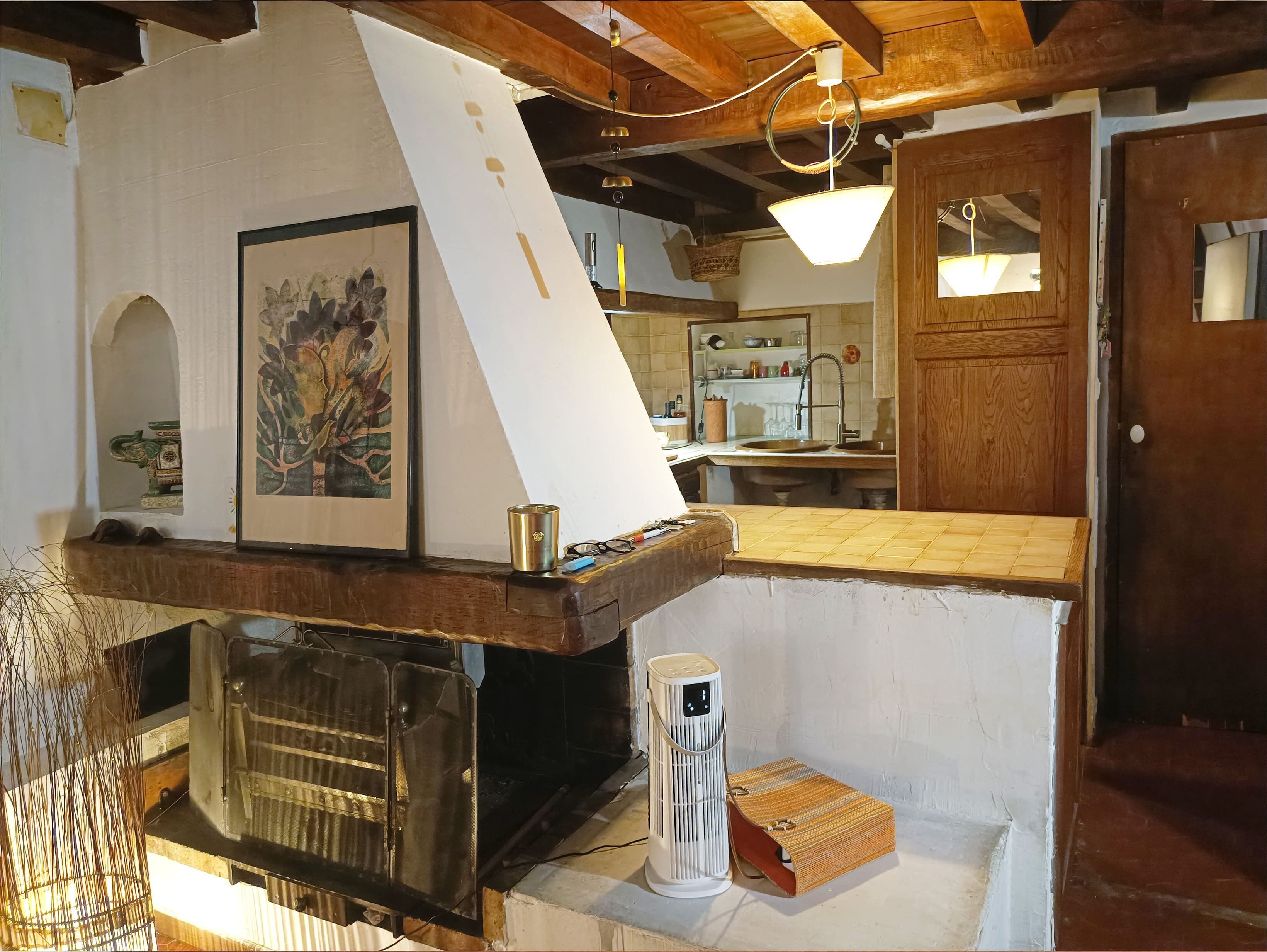 Fridge, microwave, coffee/tea maker