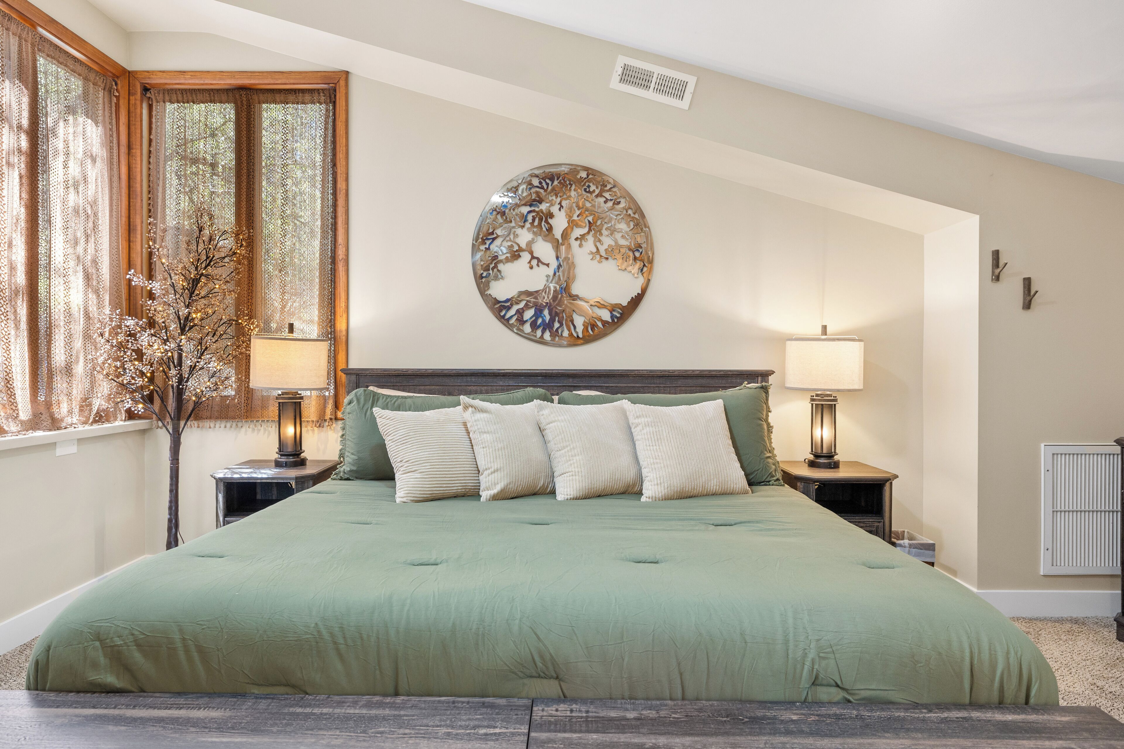 4 Schlafzimmer, Schreibtisch, kostenloses WLAN, Bettwäsche