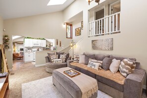 TV connectée, jeux vidéo, livres, écrans d'ordinateur