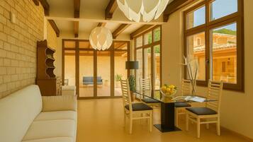 Villa, Smoking | 4 bedrooms