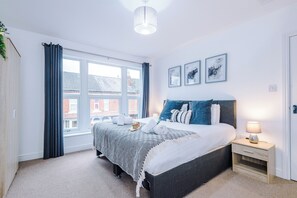 Apartment | Iron/ironing board, free WiFi