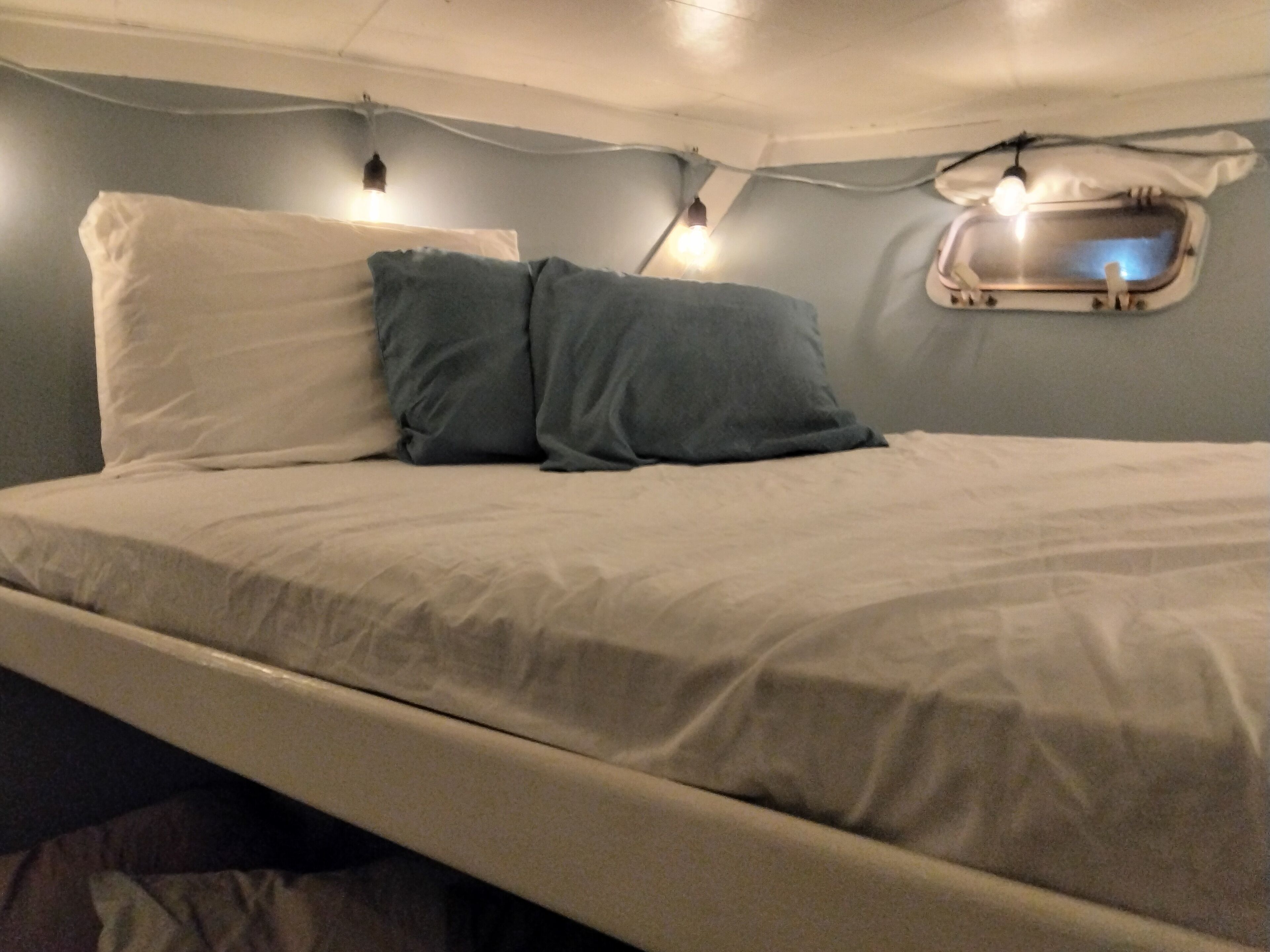 2 soverom, wi-fi (inkludert) og sengetøy