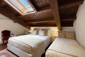 1 chambre, fer et planche Ă repasser, Wi-Fi, draps fournis