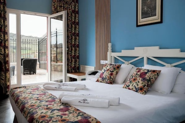 Luxury Double or Twin Room, Hill View | In-room safe, desk, blackout drapes, iron/ironing board