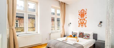 1 bedroom, iron/ironing board, free WiFi, bed sheets